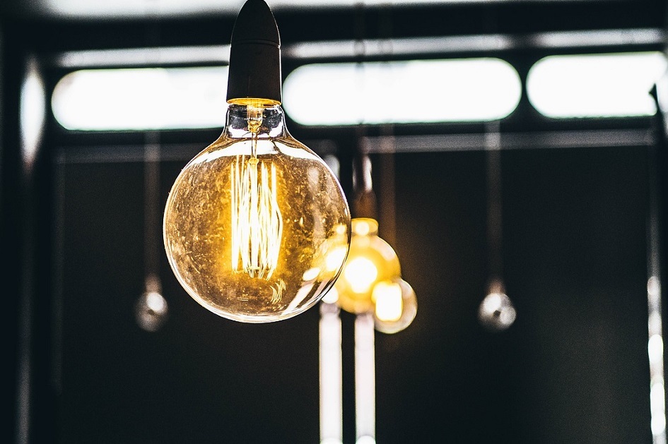 Enwox Energy končí. ERÚ varuje: Odběratelům hrozí spadnutí do černého odběru