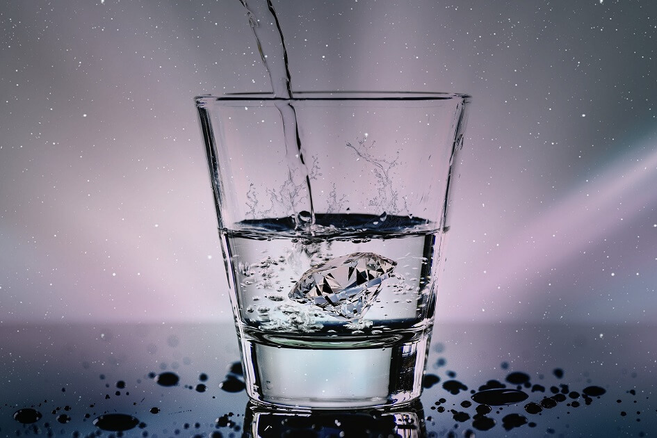 Kolik zaplatíte za kubík vody v roce 2019? Přehled cen za vodné a stočné v 225 městech ČR